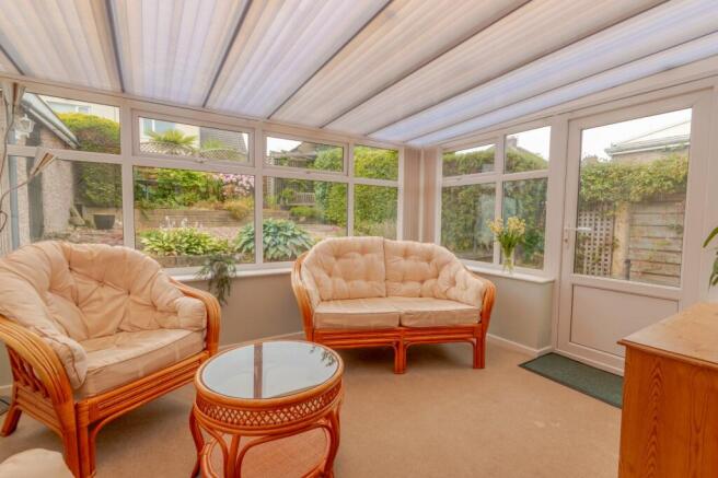 2 bed Bungalow for sale Image 12