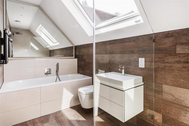 house. estate agency Peaslake