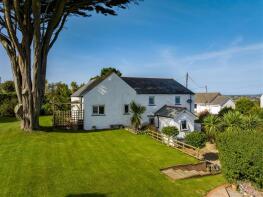 The White Cottage, Meaver Road, Helston TR12 7DP