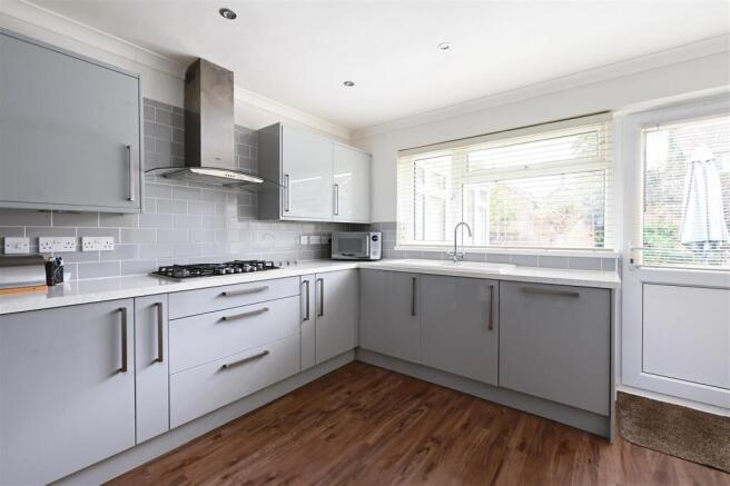 Kitchen/Breakfast Room