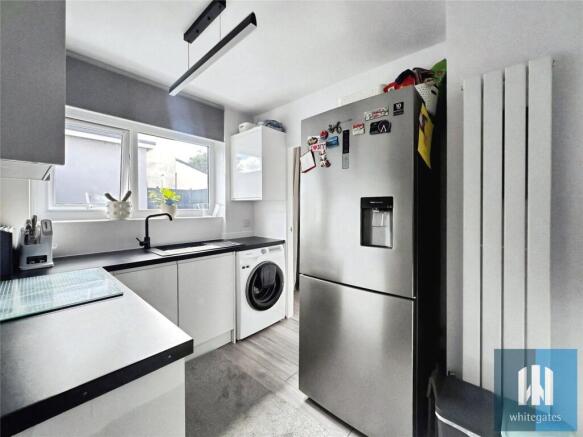 2 bed Semi-Detached for sale Image 9