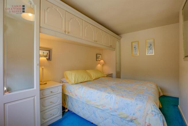 3 bed House for sale Image 11
