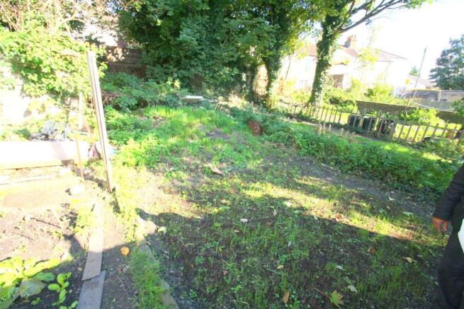 Flat 53 Sandlig Road - Garden.JPG