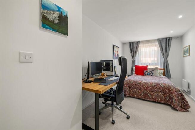 bedroom.jpg