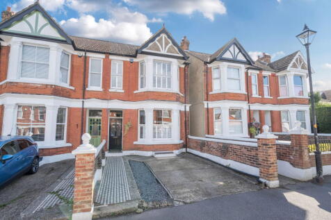 Sale Agreed By Kayleigh Stevens