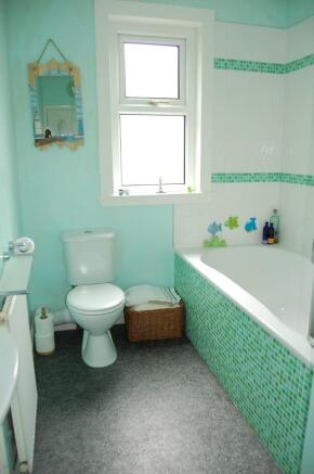 Ground Floor Bath