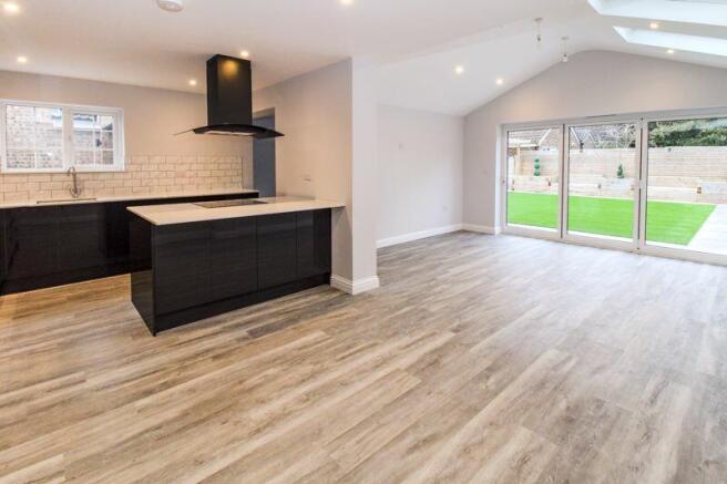 Kitchen/Dining Room