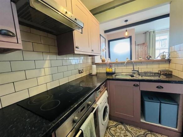 2 bed Terraced for sale Image 12