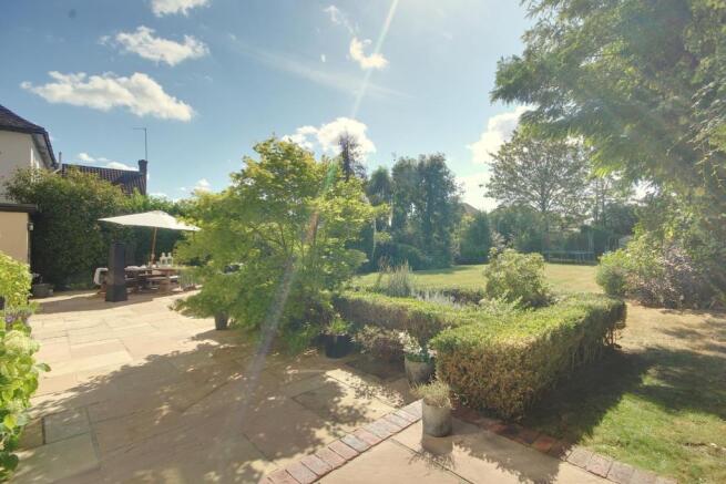 garden.jpg