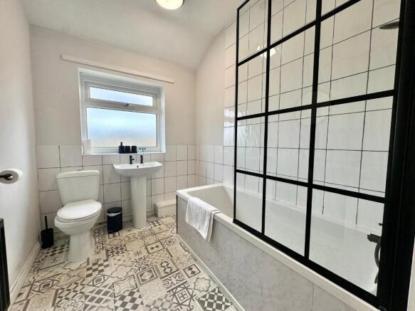 2 bed Terraced for sale Image 9