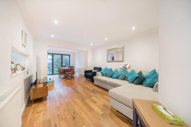 1400492-12-697124...