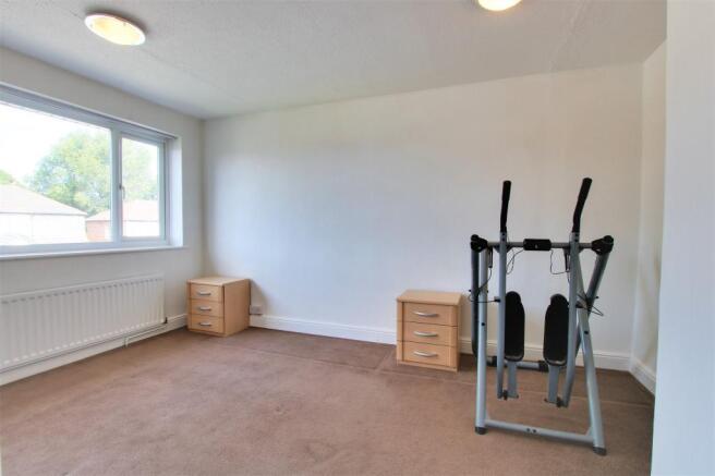 Bedroom 2 (Double)