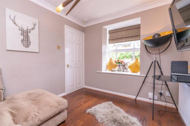 Family Room Alt