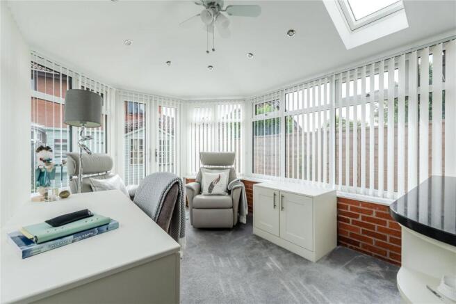 3 bed Semi-Detached for sale Image 6
