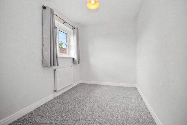2 bed Semi-Detached for sale Image 9