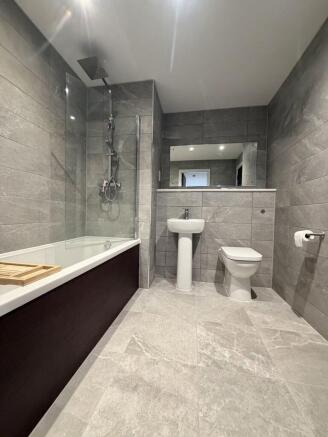1 Bedroom Apartment, 98 Greengate, Salford photo 5