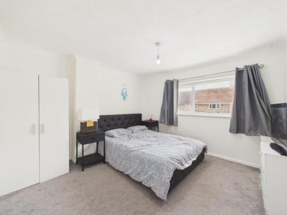 3 bed Terraced for sale Image 10