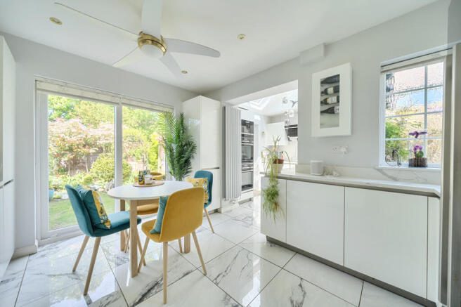 Kitchen / Breakfast Room