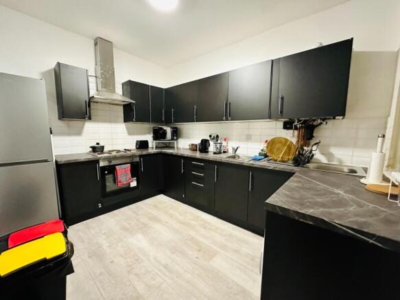 6 bed Terraced for sale Image 4