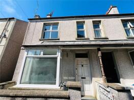 8, Ucheldre Avenue, Holyhead LL65 1RU