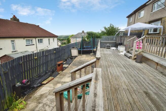 4 bed Semi-Detached for sale Image 5