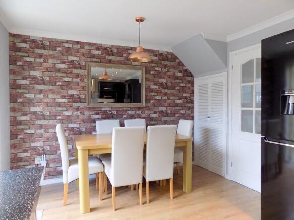 Another angle of kitchen diner