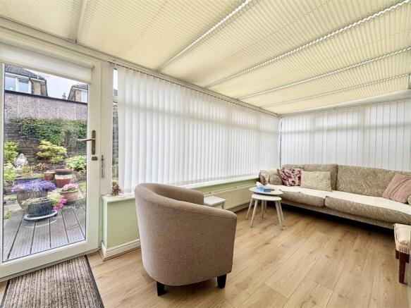 2 bed Semi-Detached Bungalow for sale Image 8