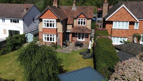 Red House Lane, Elstead, Godalming, Surrey, GU8