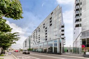 4, 3 Cavatina Point, Dancers Way, London SE8 3FG