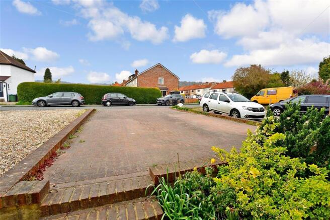 Driveway/Parking