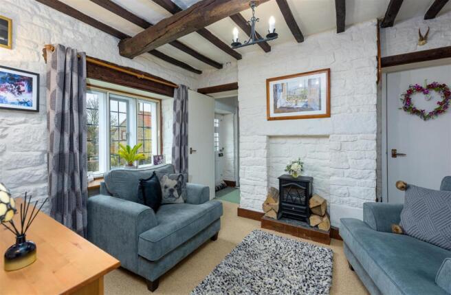 SNUG/DINING RM