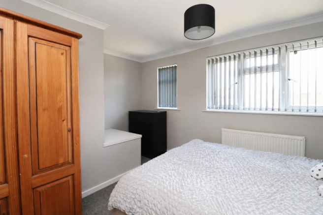 2 bed Terraced for sale Image 9