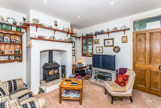 Snug / Family Room: