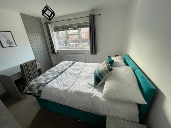 49 Marlborough Close Bedroom 3.3.jpeg