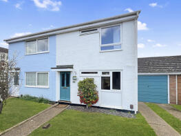 56, Pelham Close, Cambridge CB24 8TY