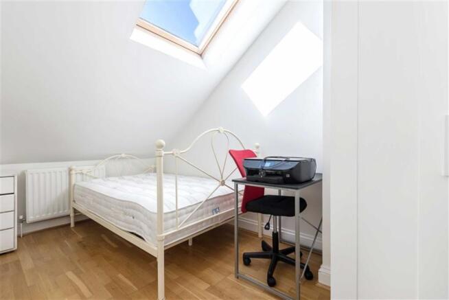 Photo 10