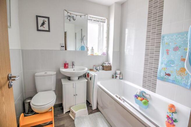 Photo 6