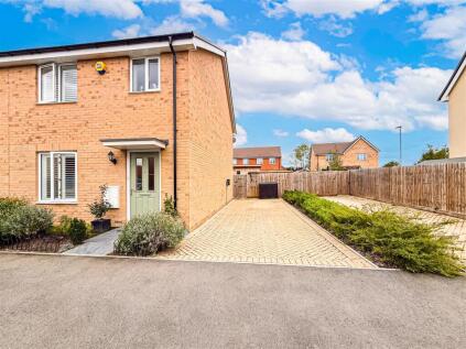 Thompson Ave, Emberton grange, Burnham on crouch