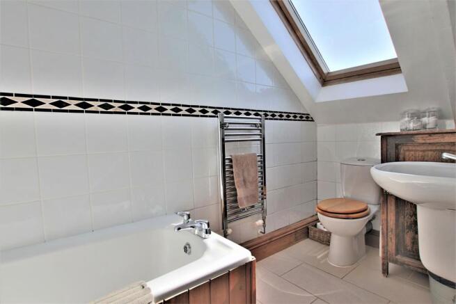 2nd Floor En-suite