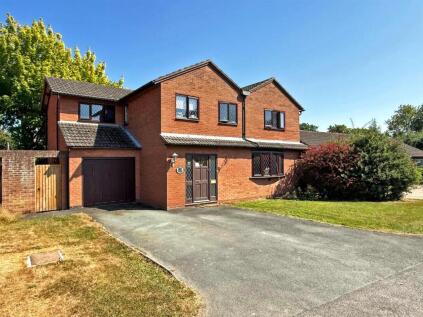 Melbourne Rise, Bicton Heath, Shrewsbury