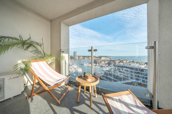 1362656-6-68dd5e8...