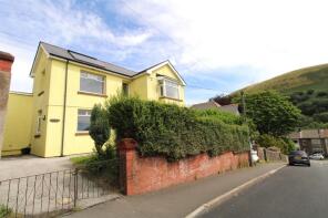 Mayfield House, Coronation Street, Wyndham, Ogmore Vale CF32 7HE