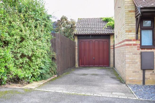 Garage And Off Ro...