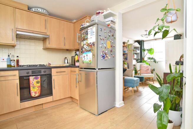 3 bed Terraced for sale Image 12