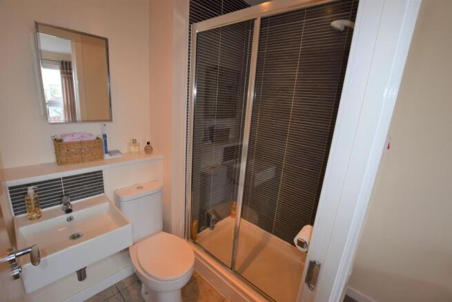 Master En-suite