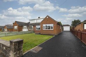 10, Moorlands Crescent, Mount, Huddersfield HD3 3UF