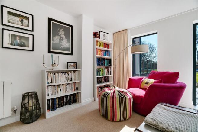 22 Wootton Hill Road Interior-26 Sitting Room.jpg