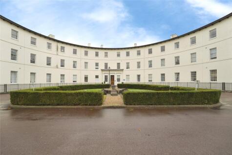The Crescent, Gloucester, Gloucestershire, GL1