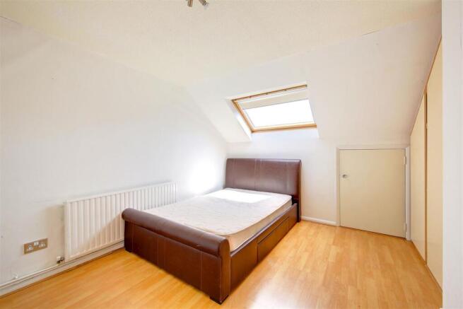 9_10_alexandra_road_image2_12974_4 bedroom .jpg