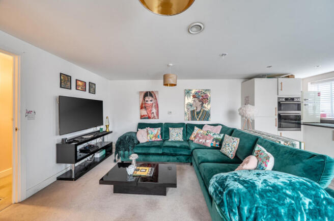 1422548-2-69aadd6...